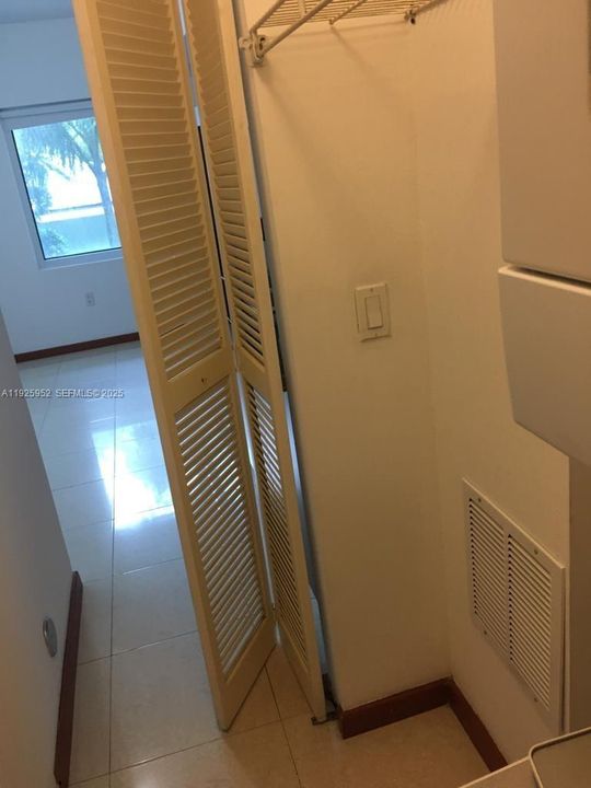 На продажу: $450,000 (1 спален, 1 ванн, 750 Квадратных фут)