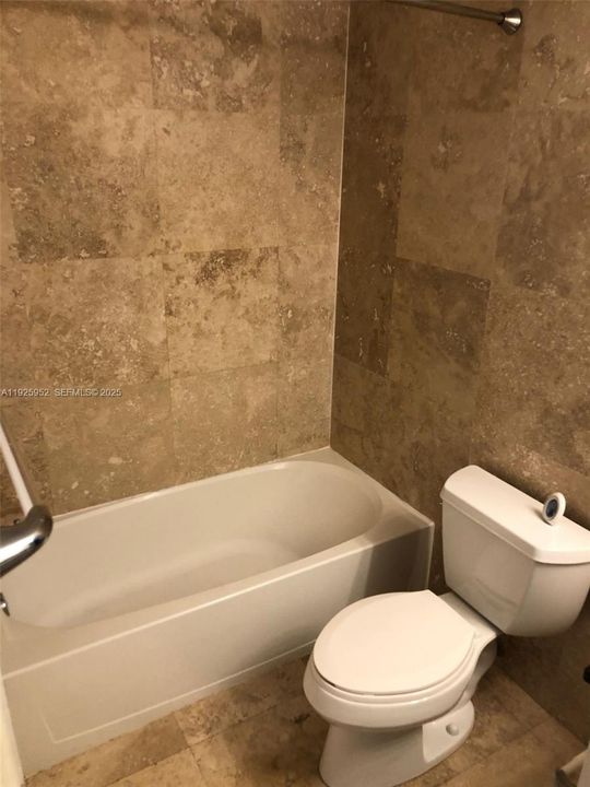 На продажу: $450,000 (1 спален, 1 ванн, 750 Квадратных фут)