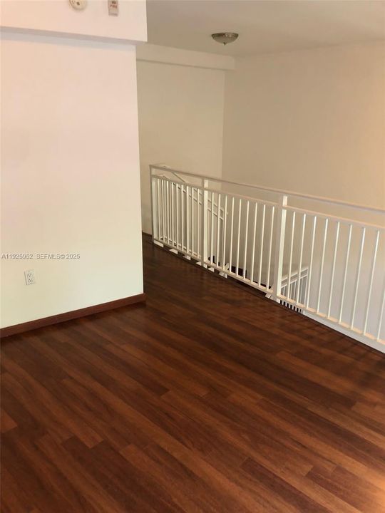 На продажу: $450,000 (1 спален, 1 ванн, 750 Квадратных фут)