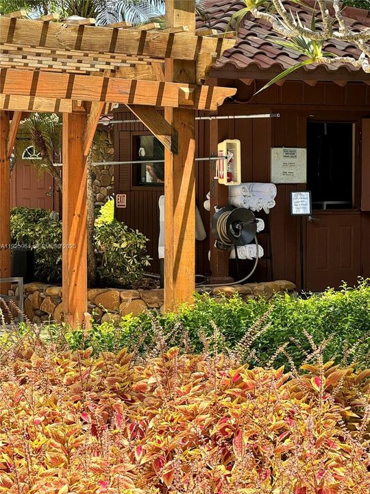 В аренду: $4,100 (2 спален, 2 ванн, 1520 Квадратных фут)