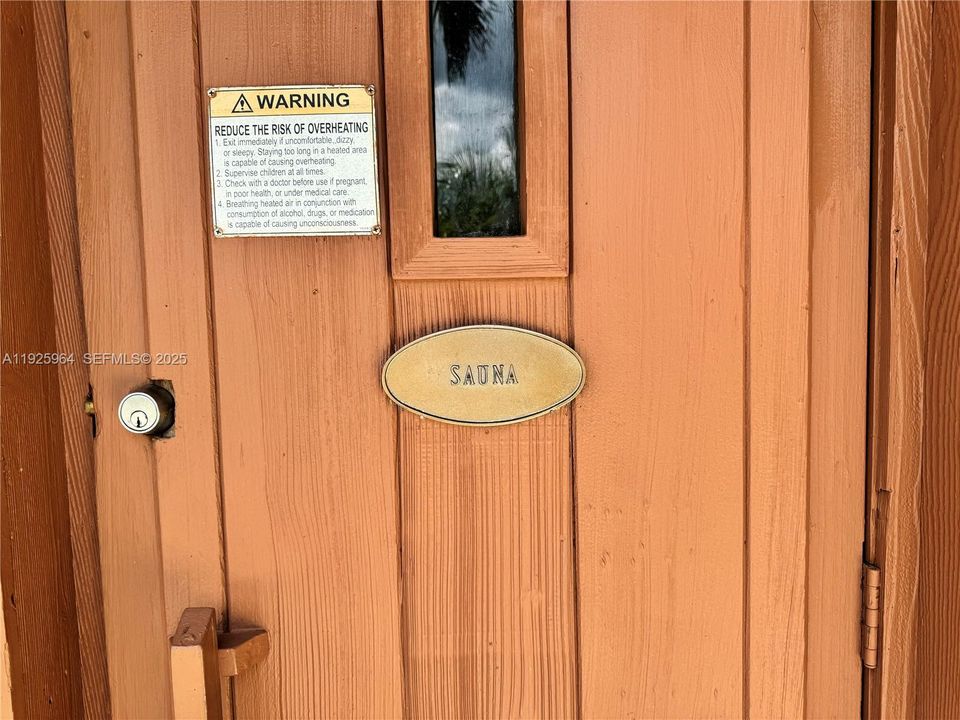 В аренду: $4,100 (2 спален, 2 ванн, 1520 Квадратных фут)