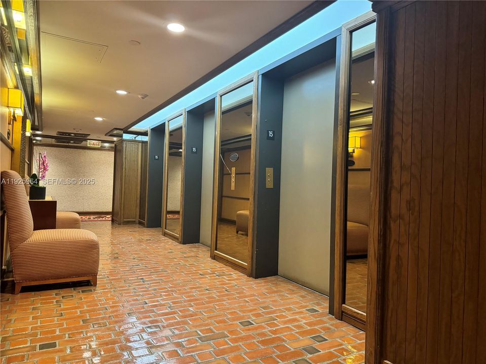 В аренду: $4,100 (2 спален, 2 ванн, 1520 Квадратных фут)