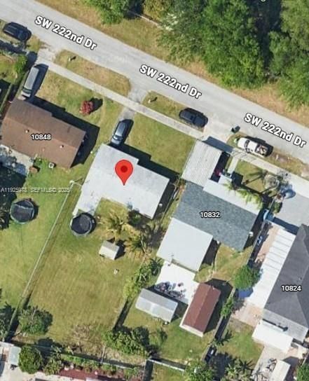 待售: $459,900 (3 贝兹, 1 浴室, 1176 平方英尺)