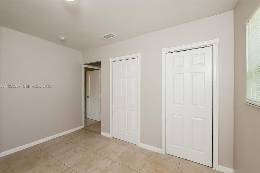 В аренду: $2,150 (3 спален, 2 ванн, 1272 Квадратных фут)