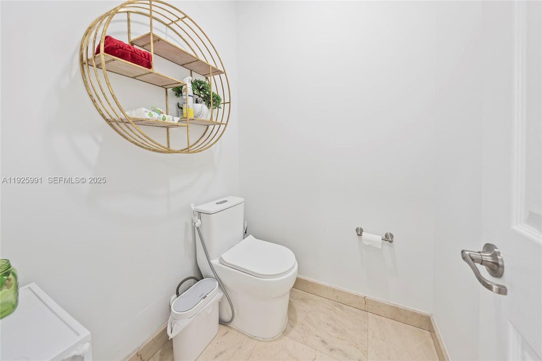 For Sale: $1,245,000 (4 beds, 4 baths, 2878 Square Feet)