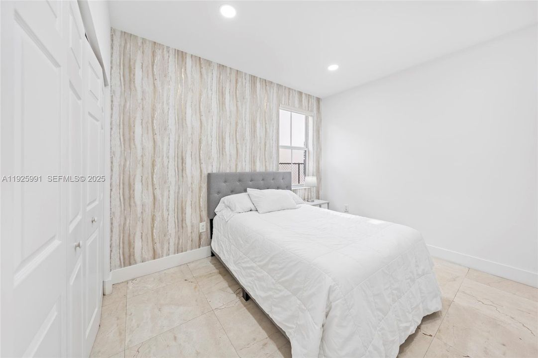 For Sale: $1,245,000 (4 beds, 4 baths, 2878 Square Feet)