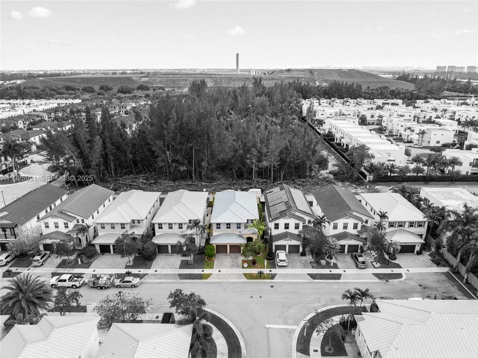 For Sale: $1,245,000 (4 beds, 4 baths, 2878 Square Feet)