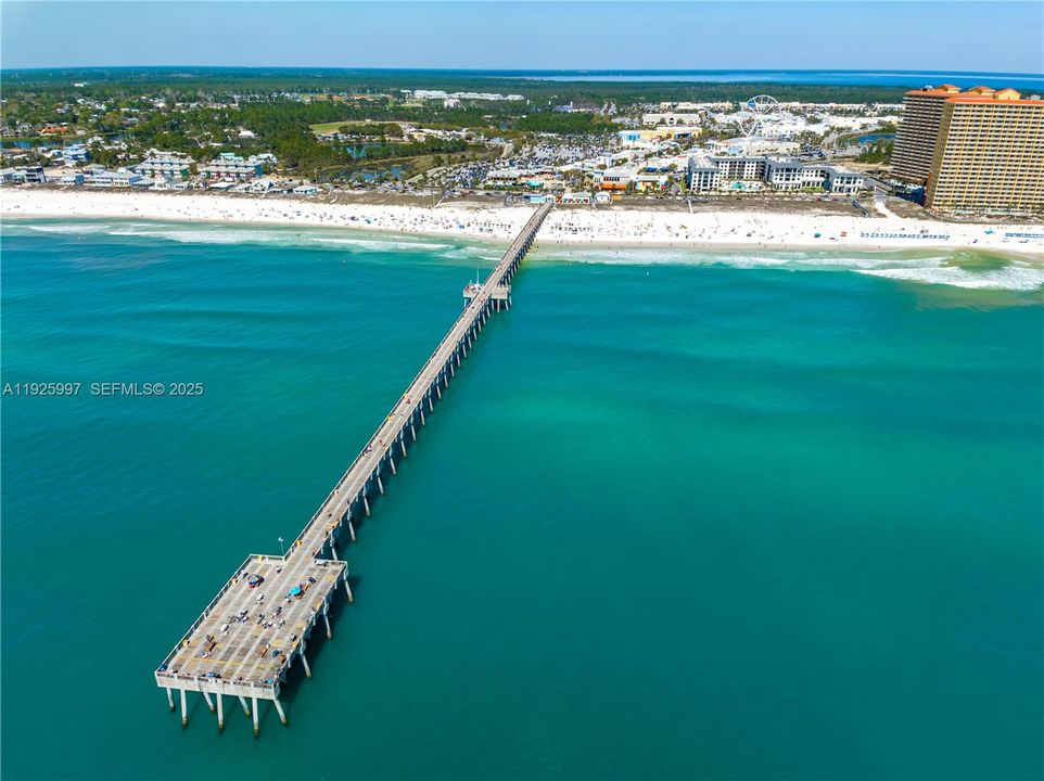 For Rent: $1,500 (1 beds, 1 baths, 385 Square Feet)