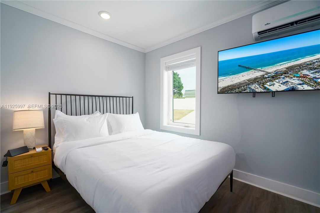 For Rent: $1,500 (1 beds, 1 baths, 385 Square Feet)