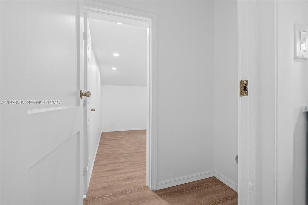 En Venta: $1,100,000 (0 camas, 0 baños, 2461 Pies cuadrados)