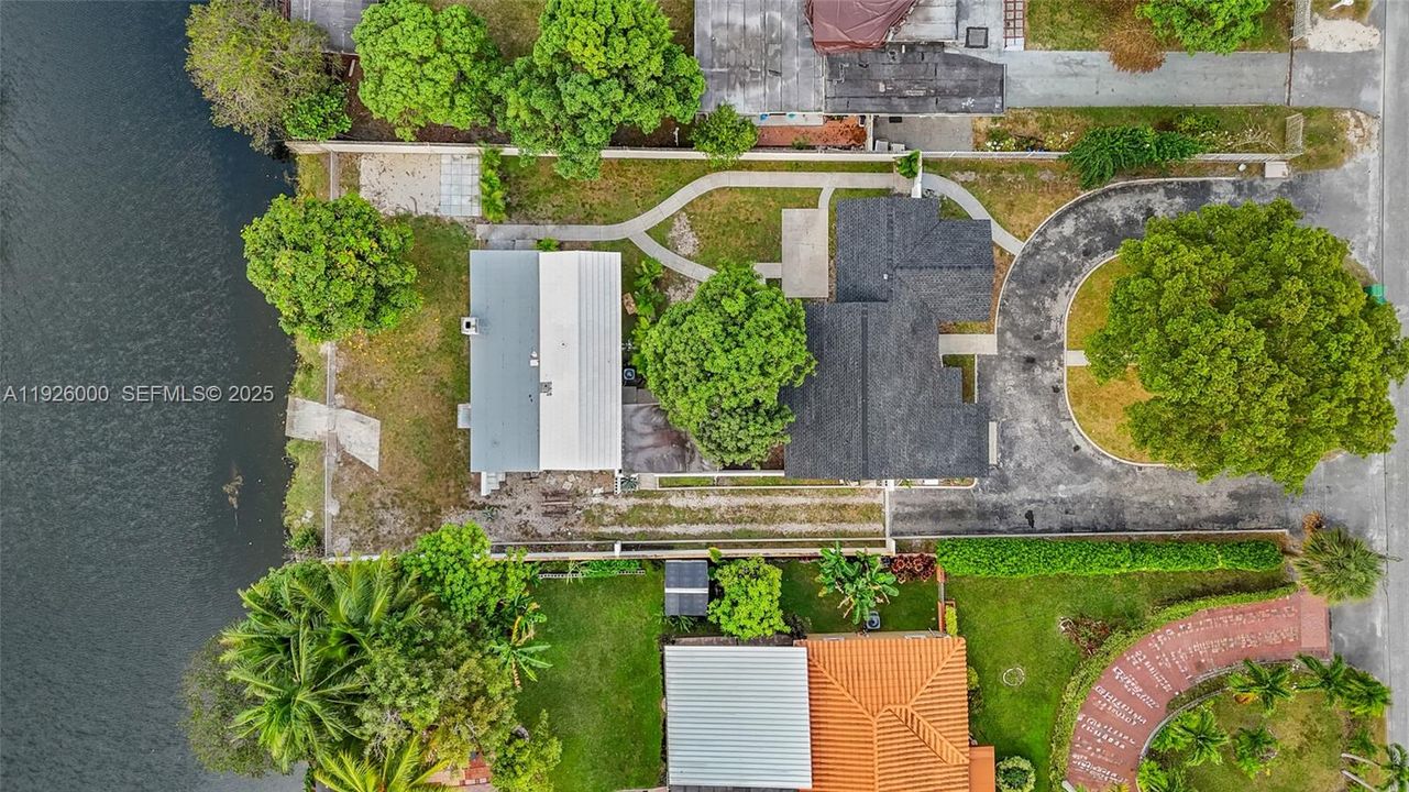 En Venta: $1,100,000 (0 camas, 0 baños, 2461 Pies cuadrados)