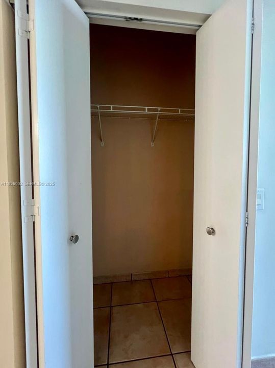 В аренду: $2,999 (1 спален, 1 ванн, 850 Квадратных фут)