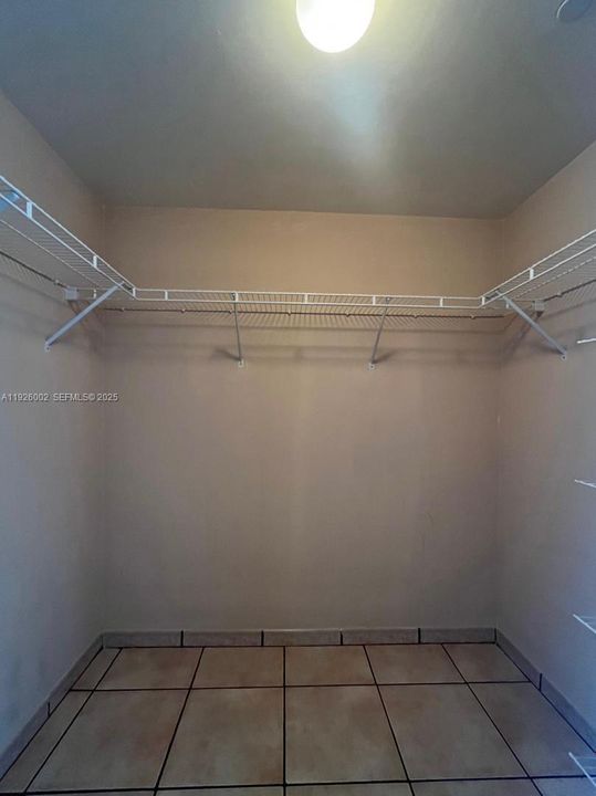 В аренду: $2,999 (1 спален, 1 ванн, 850 Квадратных фут)