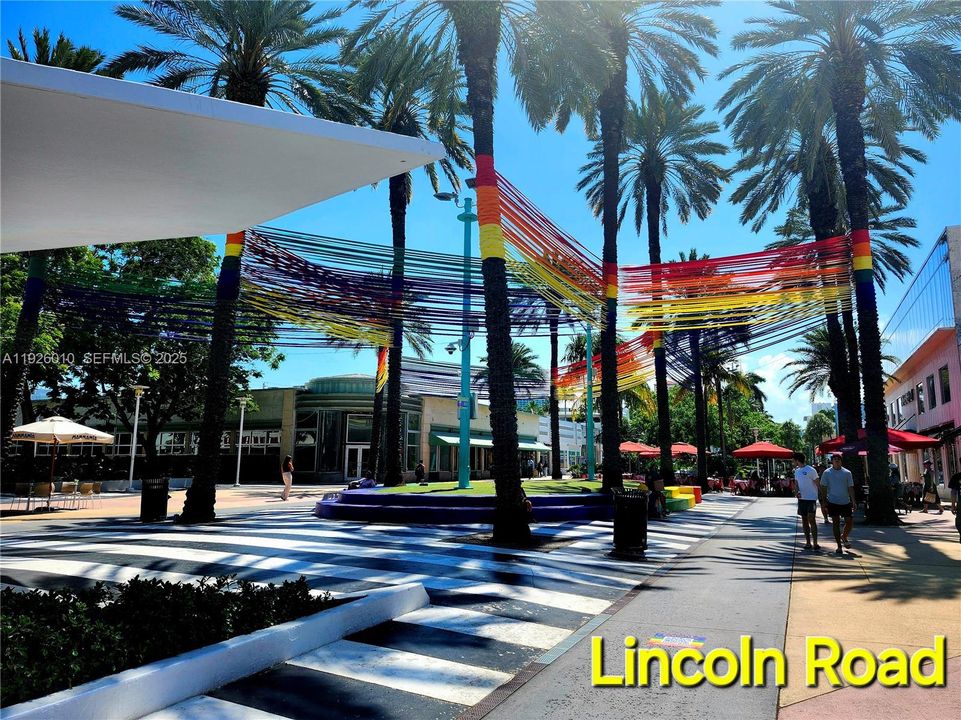 For Rent: $2,500 (1 beds, 2 baths, 752 Square Feet)