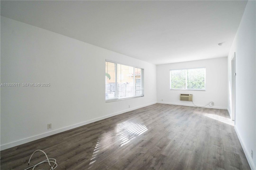 En Renta: $3,000 (3 camas, 2 baños, 1300 Pies cuadrados)