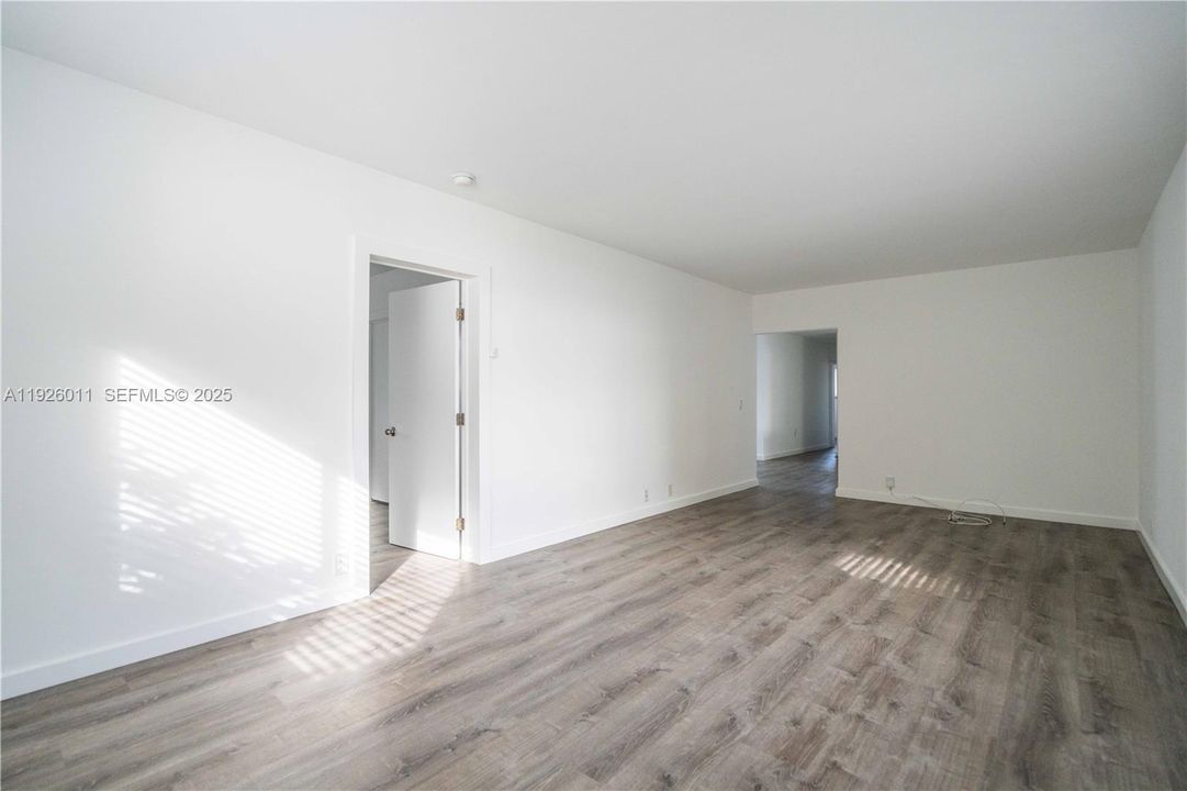 En Renta: $3,000 (3 camas, 2 baños, 1300 Pies cuadrados)