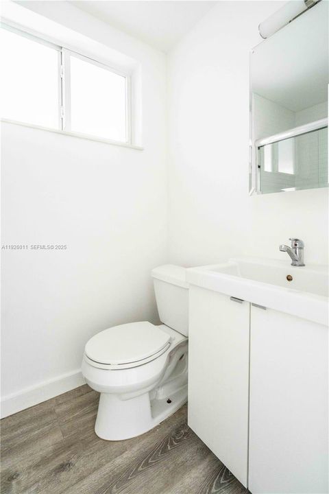 En Renta: $3,000 (3 camas, 2 baños, 1300 Pies cuadrados)