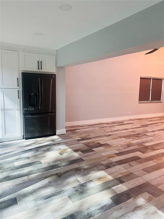 В аренду: $3,000 (2 спален, 2 ванн, 1368 Квадратных фут)