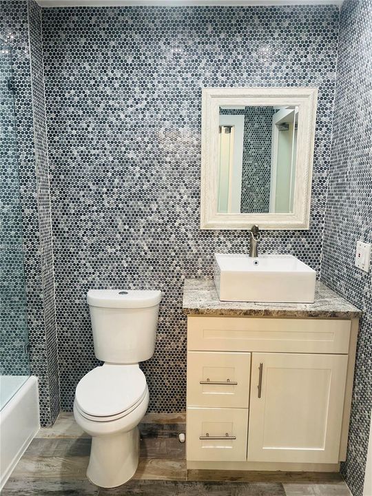 В аренду: $3,000 (2 спален, 2 ванн, 1368 Квадратных фут)