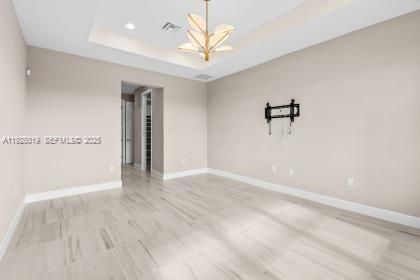 На продажу: $849,000 (3 спален, 3 ванн, 2352 Квадратных фут)