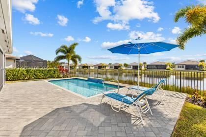 На продажу: $849,000 (3 спален, 3 ванн, 2352 Квадратных фут)