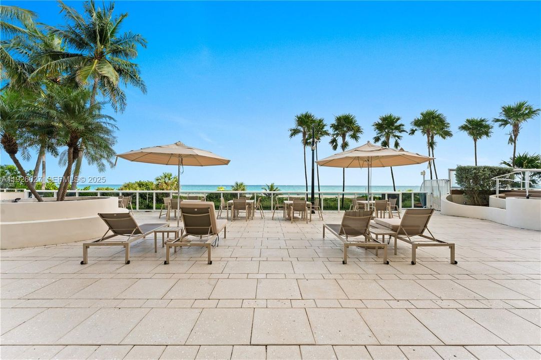 For Sale: $890,000 (2 beds, 2 baths, 1410 Square Feet)