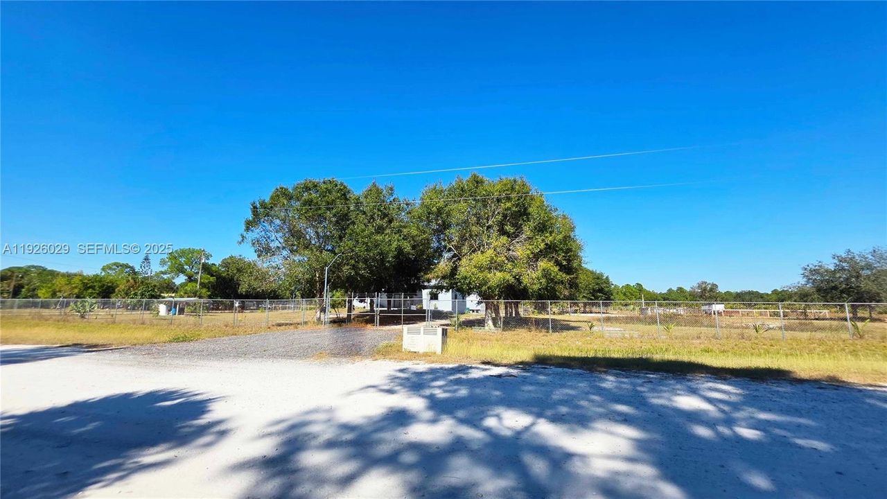 待售: $550,000 (3 贝兹, 2 浴室, 1872 平方英尺)