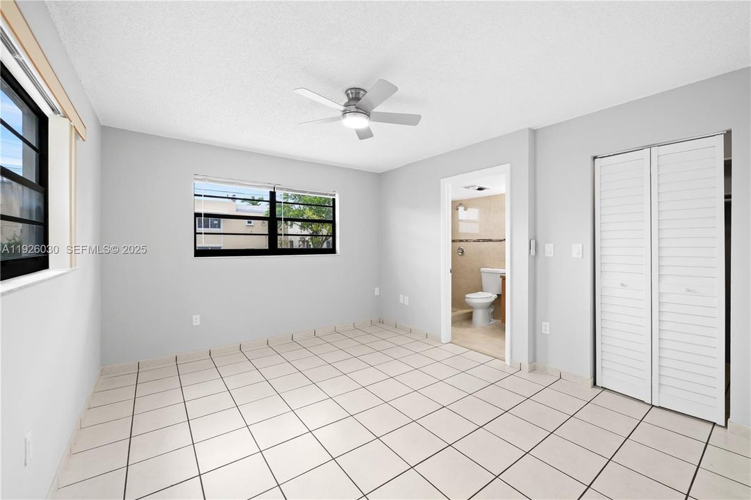 В аренду: $2,000 (1 спален, 1 ванн, 598 Квадратных фут)