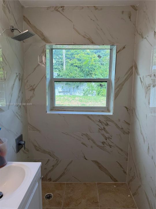 En Renta: $2,300 (2 camas, 1 baños, 1001 Pies cuadrados)