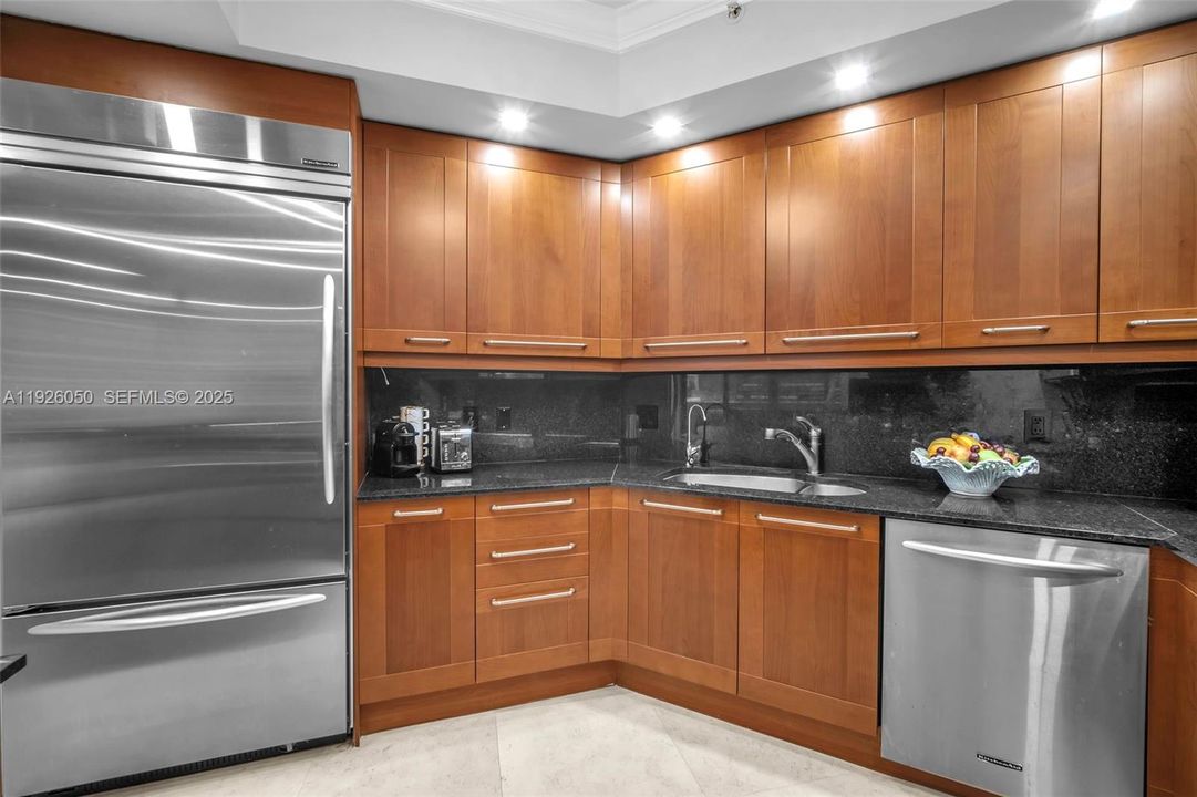 待售: $775,000 (1 贝兹, 1 浴室, 1113 平方英尺)