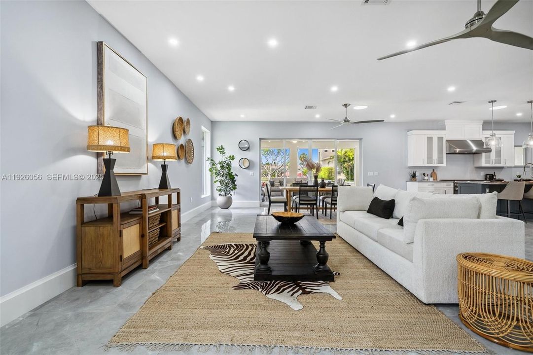 Spacious living Room flows through to the Lanai