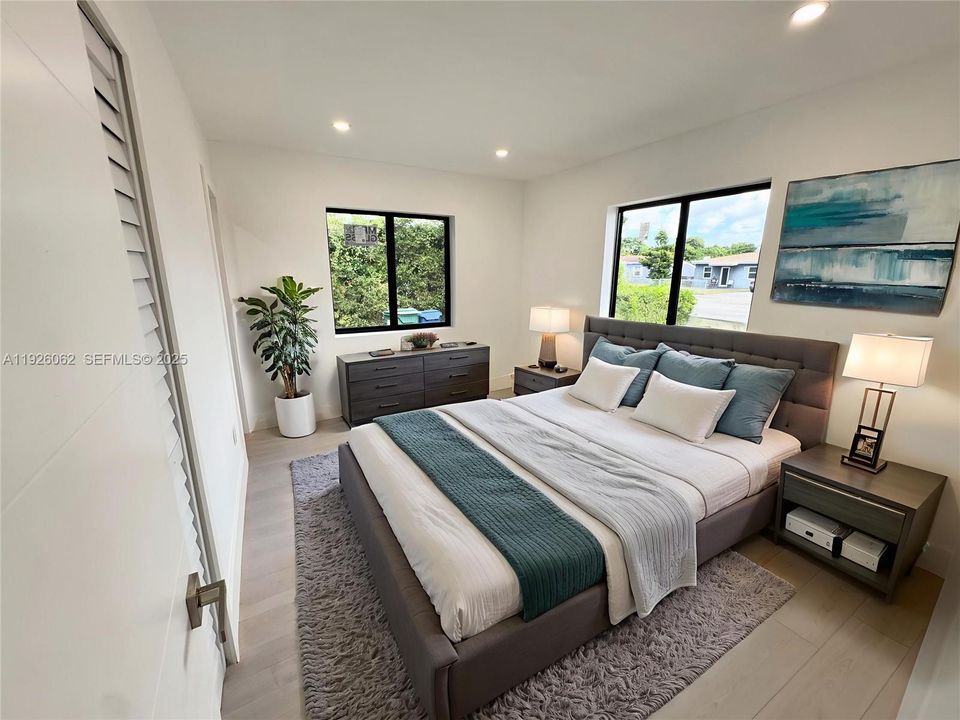 出租: $3,600 (3 贝兹, 2 浴室, 1248 平方英尺)