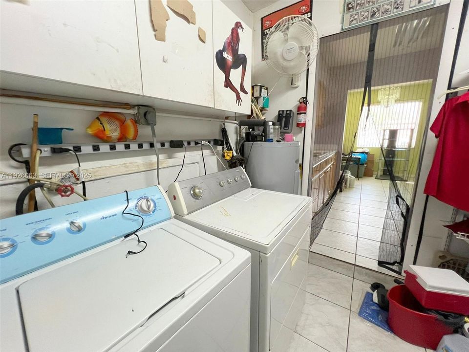 En Venta: $465,000 (3 camas, 2 baños, 1058 Pies cuadrados)