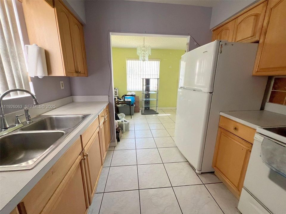 En Venta: $465,000 (3 camas, 2 baños, 1058 Pies cuadrados)