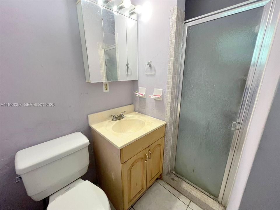 En Venta: $465,000 (3 camas, 2 baños, 1058 Pies cuadrados)