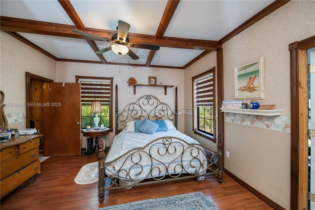 En Venta: $334,900 (3 camas, 2 baños, 0 Pies cuadrados)