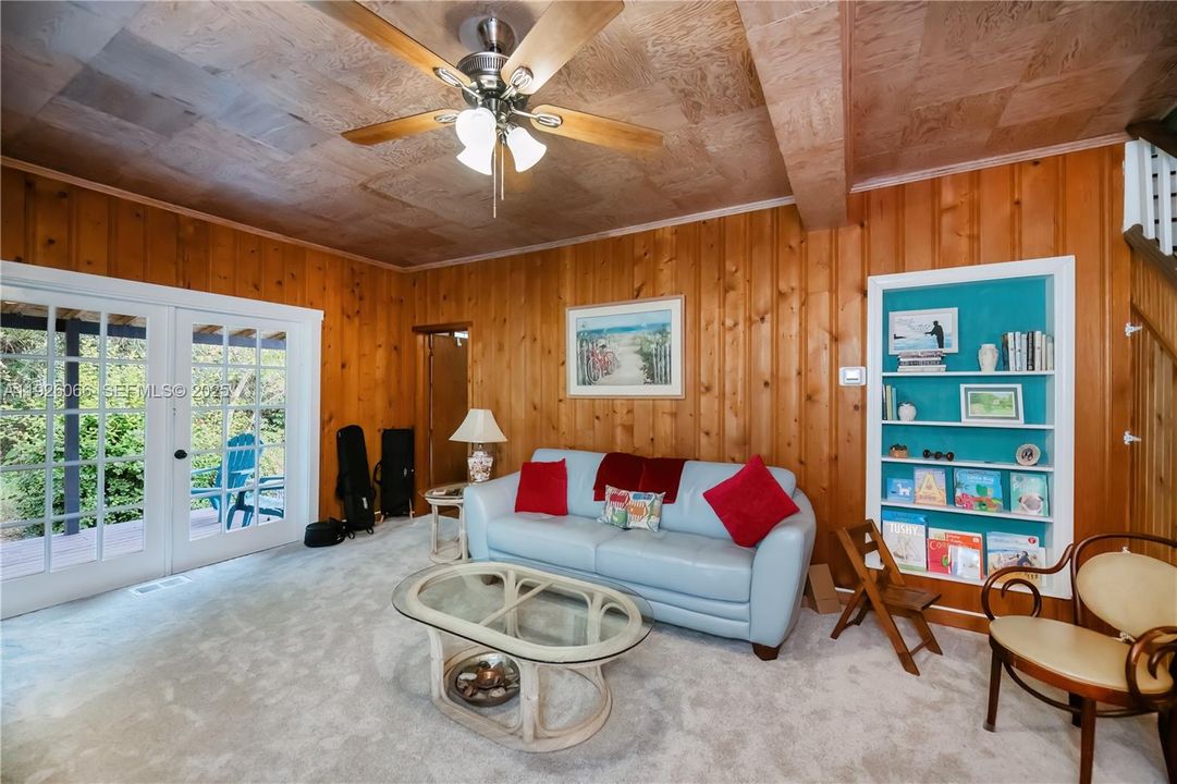 En Venta: $334,900 (3 camas, 2 baños, 0 Pies cuadrados)