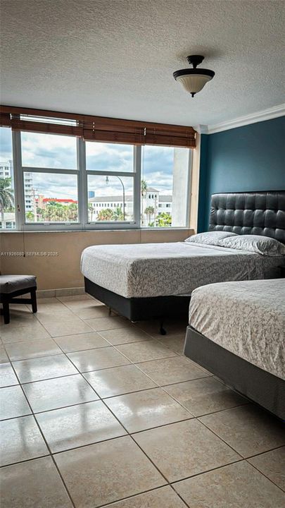 For Sale: $465,000 (2 beds, 2 baths, 1222 Square Feet)