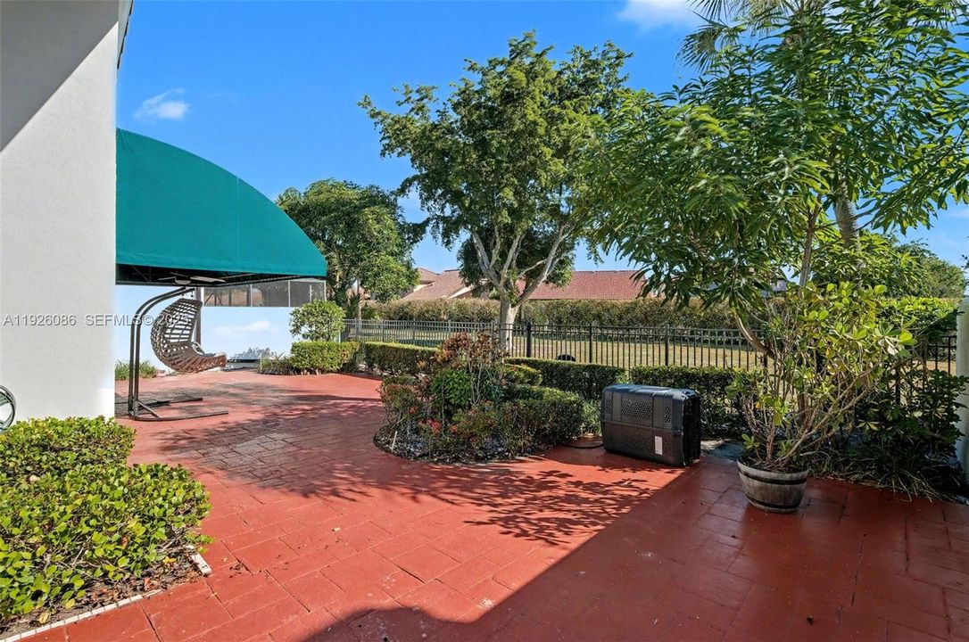 For Rent: $6,000 (3 beds, 2 baths, 2310 Square Feet)