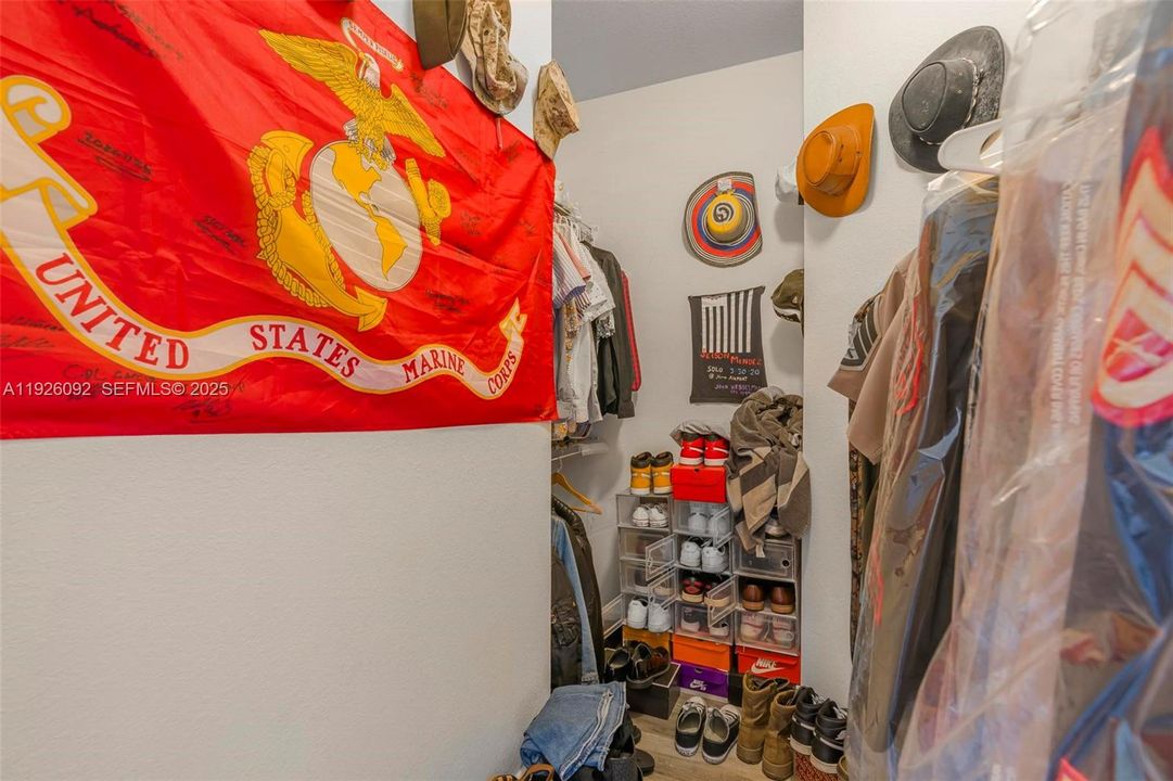 待售: $335,000 (3 贝兹, 3 浴室, 1587 平方英尺)