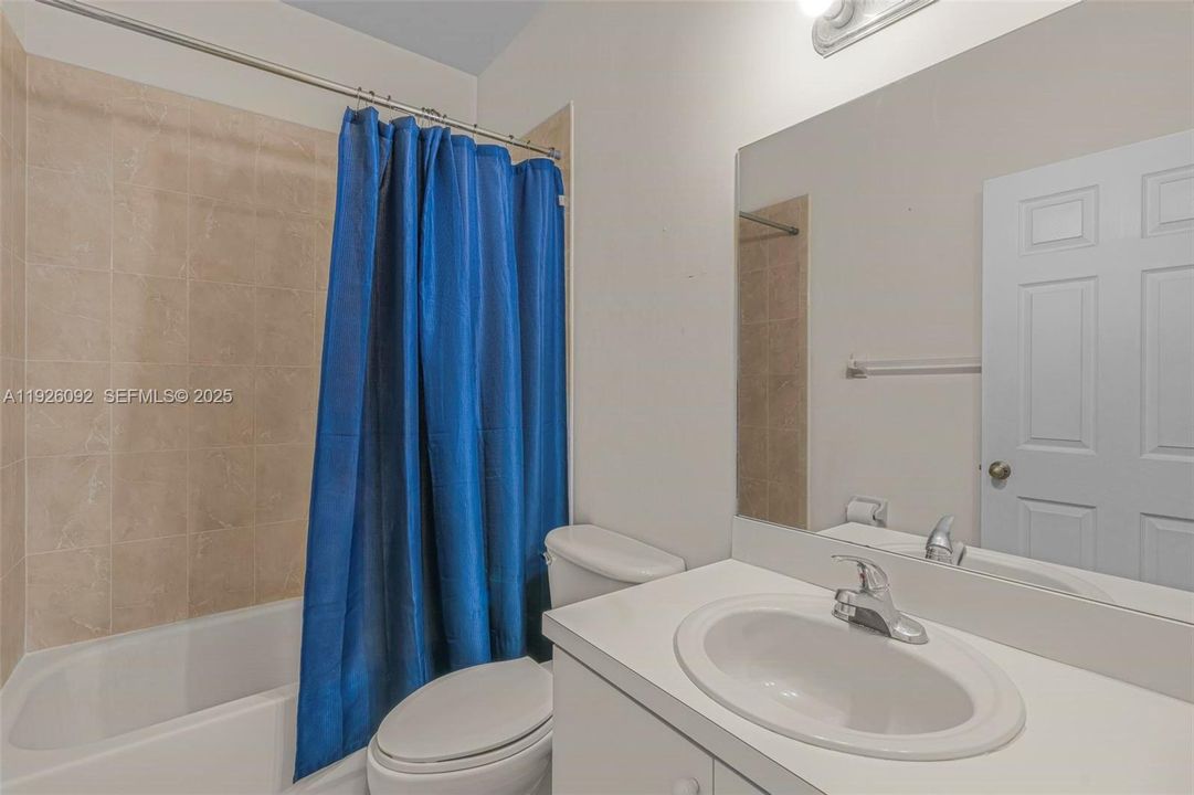 待售: $335,000 (3 贝兹, 3 浴室, 1587 平方英尺)