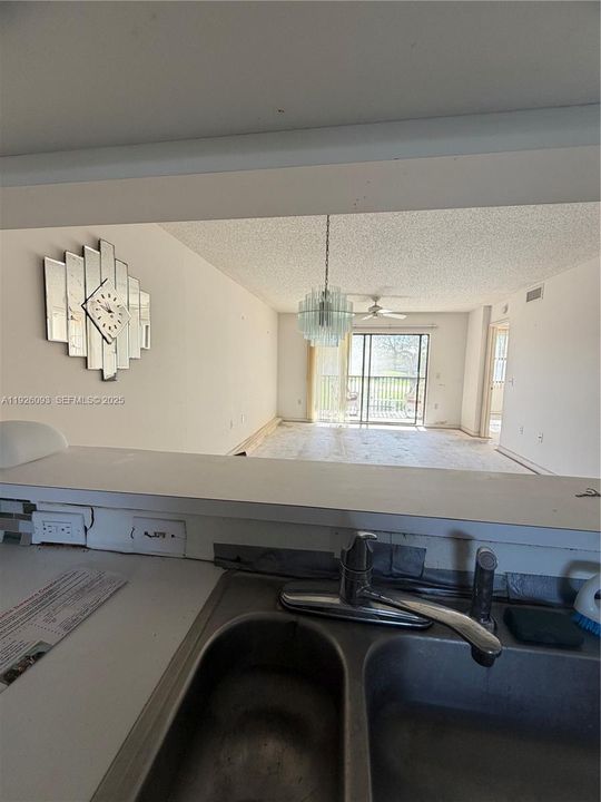 待售: $120,000 (2 贝兹, 2 浴室, 0 平方英尺)