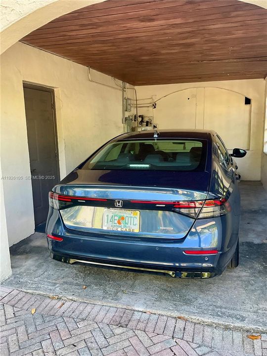 В аренду: $2,825 (3 спален, 1 ванн, 800 Квадратных фут)