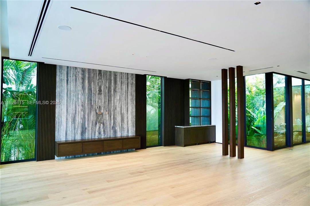 На продажу: $18,990,000 (6 спален, 6 ванн, 6452 Квадратных фут)