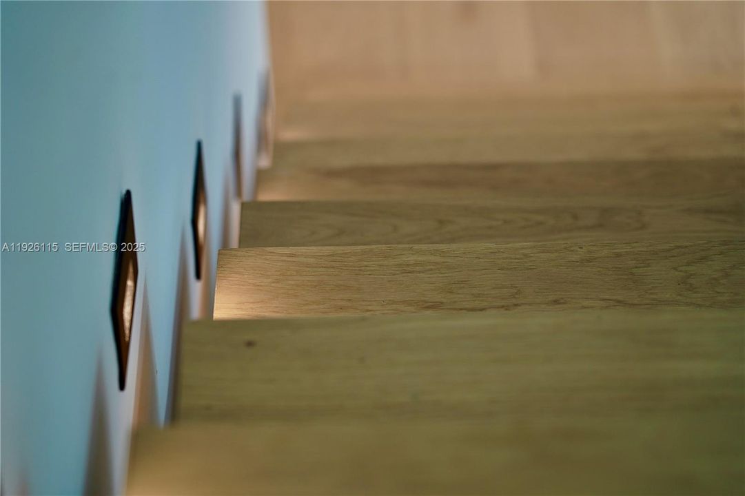 На продажу: $18,990,000 (6 спален, 6 ванн, 6452 Квадратных фут)