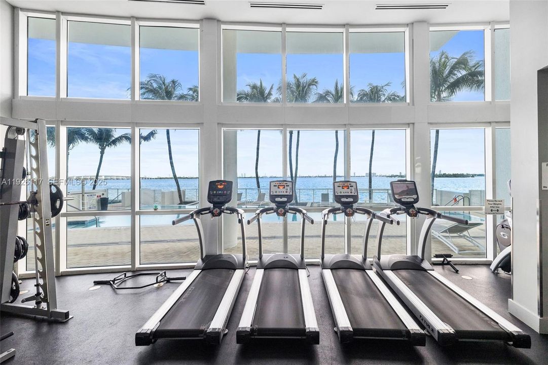 For Rent: $6,500 (2 beds, 2 baths, 1508 Square Feet)