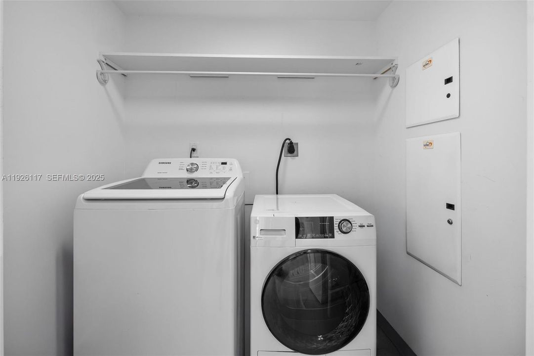 For Rent: $6,500 (2 beds, 2 baths, 1508 Square Feet)