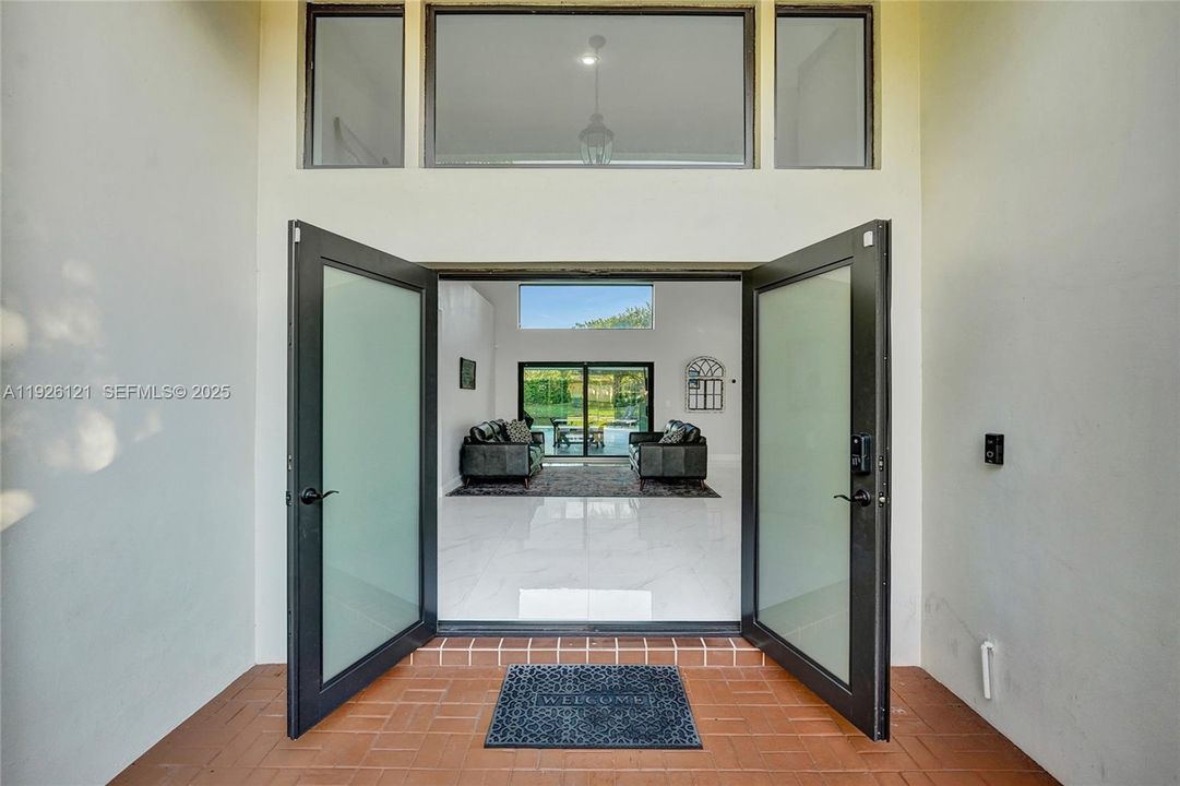 待售: $948,500 (4 贝兹, 2 浴室, 2482 平方英尺)