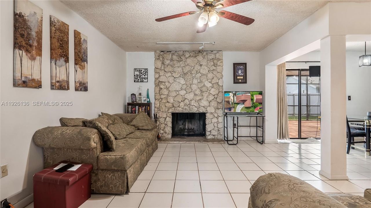 For Sale: $589,990 (3 beds, 2 baths, 1508 Square Feet)