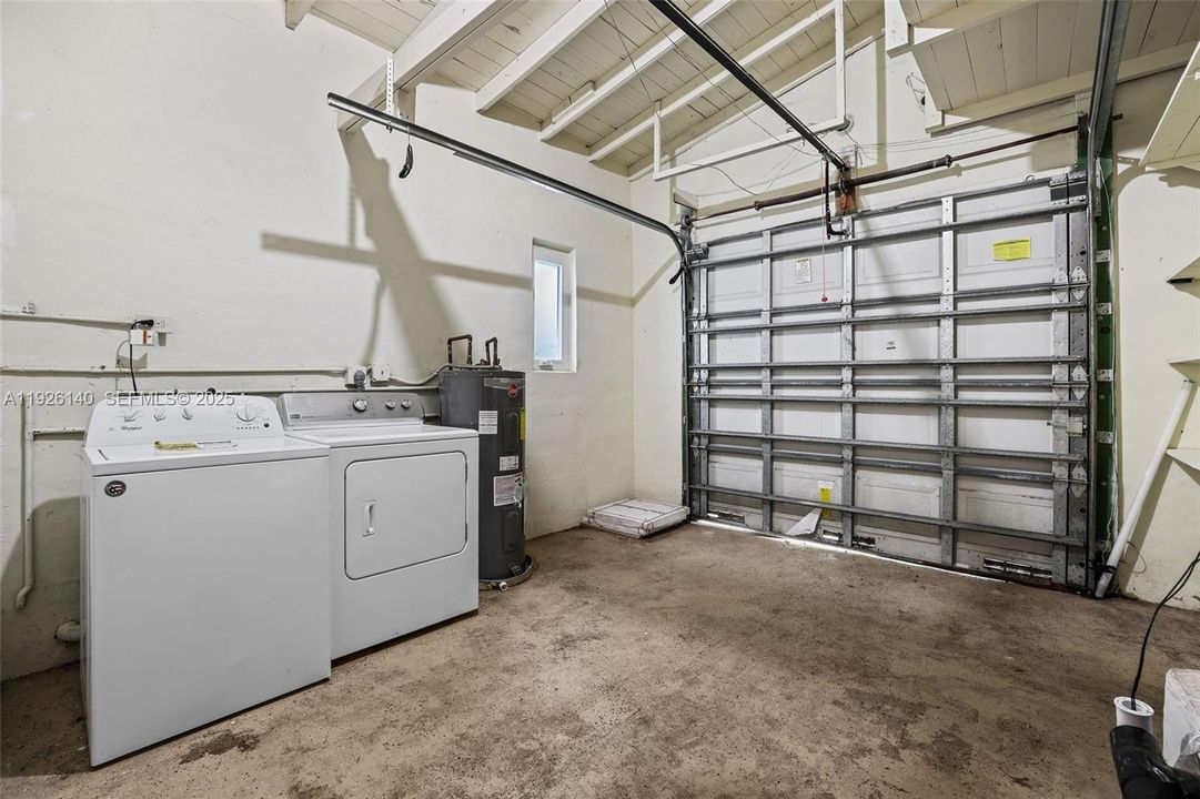 В аренду: $4,750 (3 спален, 2 ванн, 1635 Квадратных фут)